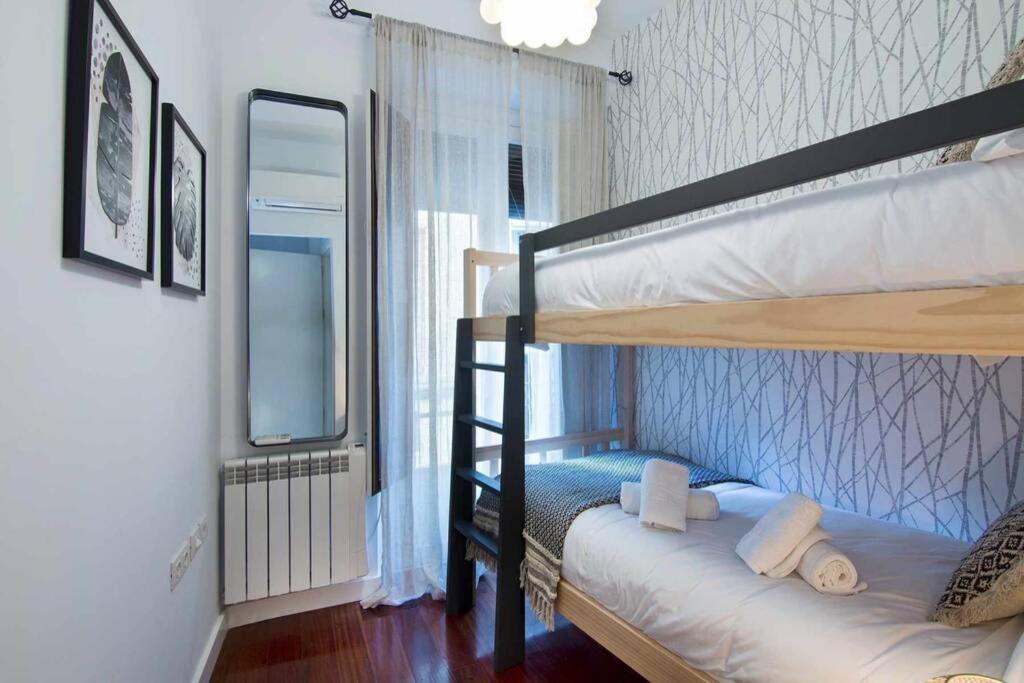 Eco Center Granatensis Catedral 2 Habitaciones Free Parking غرناطة المظهر الخارجي الصورة