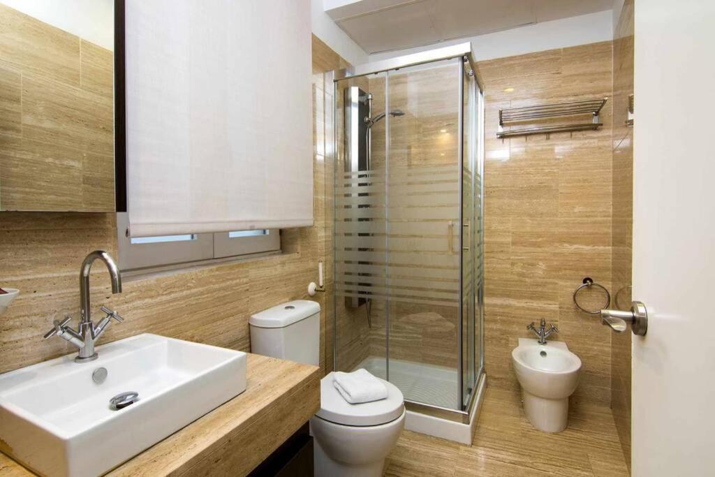 Eco Center Granatensis Catedral 2 Habitaciones Free Parking غرناطة المظهر الخارجي الصورة